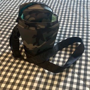 Corkcicle Sling Crossbody water bottle sling bag